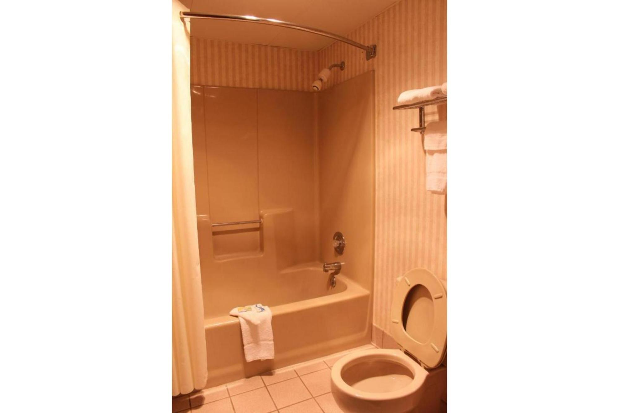 Relax Inn By Oyo Greeneville Near Hwy Us-321 المظهر الخارجي الصورة